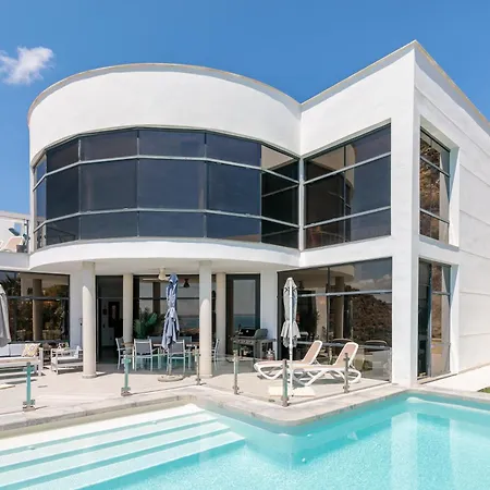 Olivia With Amazing Sea- And Coast Views And Private Swimming Pool!